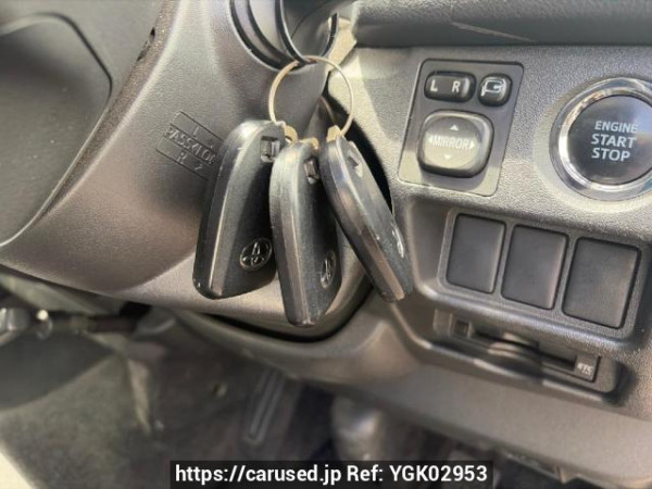 Used 2017 AT toyota regiusace-van KDH201V Image[12]
