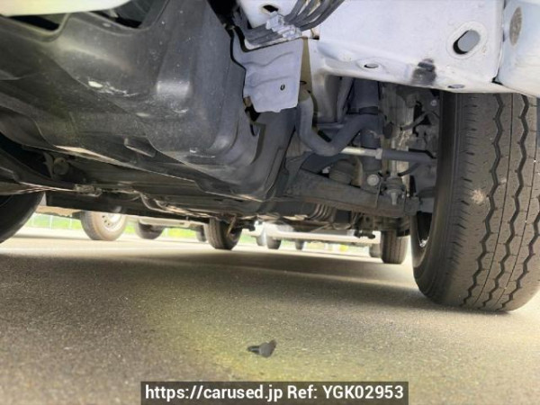 Used 2017 AT toyota regiusace-van KDH201V Image[17]