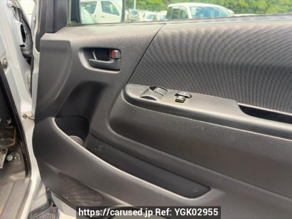 Used 2007 AT toyota regiusace-van KDH200V Image[14]