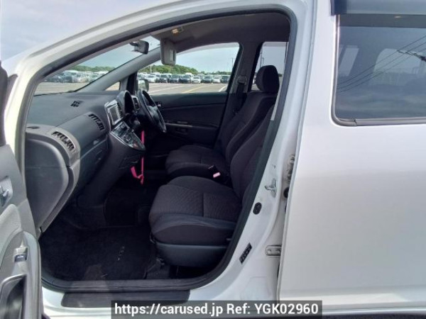Used 2004 AT toyota wish ZNE10G Image[13]