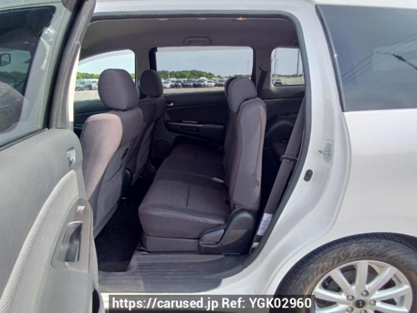 Used 2004 AT toyota wish ZNE10G Image[15]