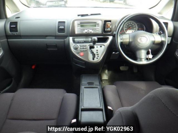 Used 2005 AT toyota wish ZNE10G Image[17]