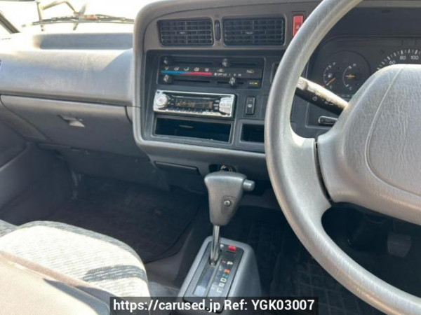 Used 2003 AT toyota regiusace-van RZH112K Image[18]
