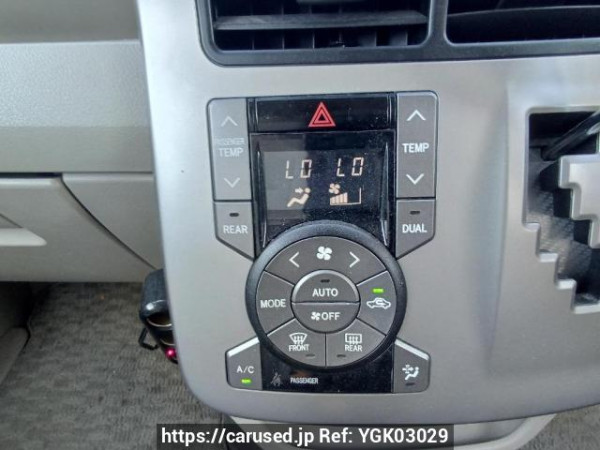 Used 2010 AT toyota noah ZRR70G Image[24]