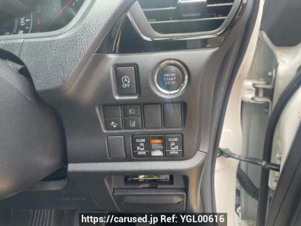 Used 2018 AT toyota voxy DBA-ZRR80W Image[7]