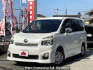 Toyota Voxy DBA-ZRR70W