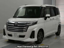 Toyota Roomy M900A