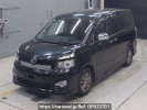 Toyota Voxy ZRR70W