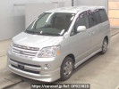 Toyota Noah AZR65G