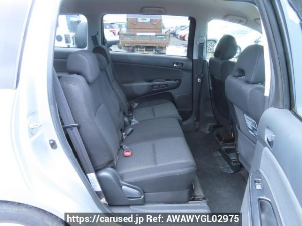 Used 2003 AT toyota wish ZNE10G Image[13]