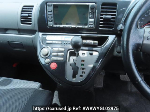 Used 2003 AT toyota wish ZNE10G Image[19]
