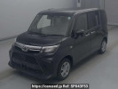 Toyota Roomy M900A