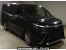 Toyota Voxy ZWR80W