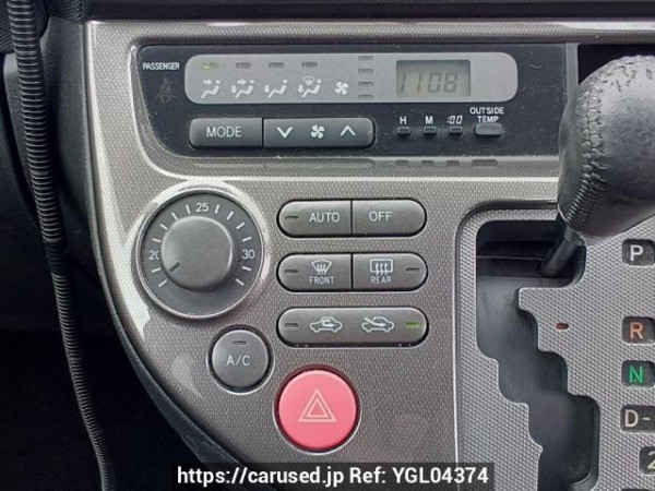 Used 2005 AT toyota wish ZNE10G Image[25]