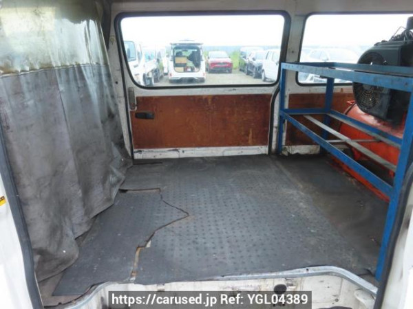 Used 2010 MT toyota dyna-route-van XZU508V Image[25]