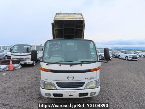 Used 2000 MT hino dutro XZU322T Image[9]