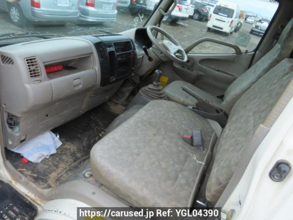 Used 2000 MT hino dutro XZU322T Image[31]