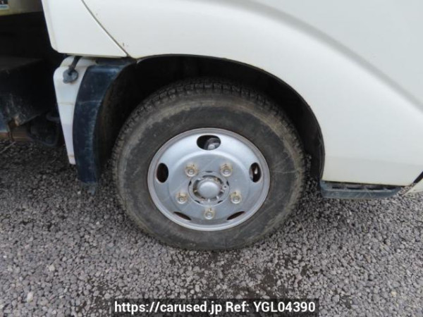 Used 2000 MT hino dutro XZU322T Image[46]