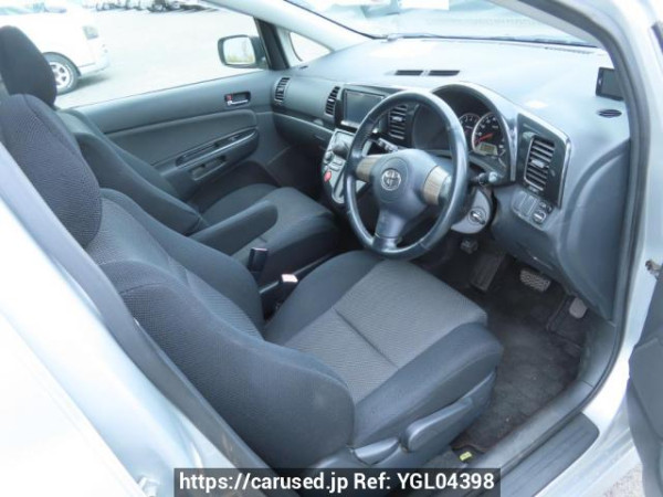 Used 2004 AT toyota wish ZNE10G Image[12]