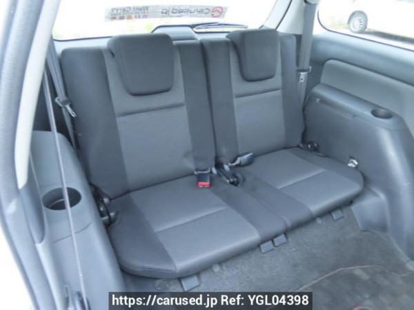 Used 2004 AT toyota wish ZNE10G Image[18]