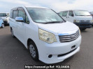 Toyota Noah ZRR70G