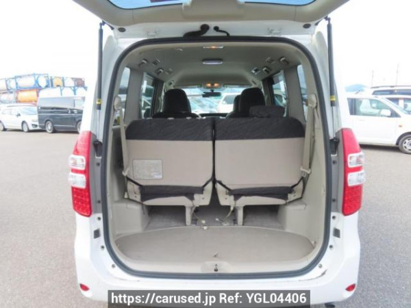 Used 2010 AT toyota noah ZRR70G Image[6]