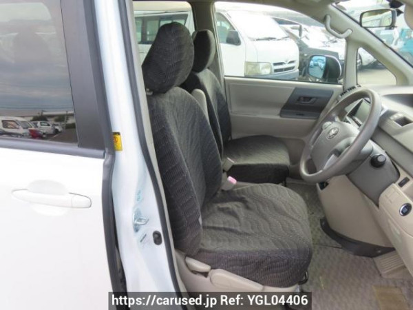 Used 2010 AT toyota noah ZRR70G Image[12]