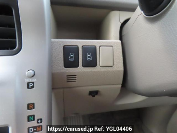 Used 2010 AT toyota noah ZRR70G Image[27]