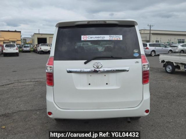Used 2008 AT toyota noah ZRR75G Image[5]