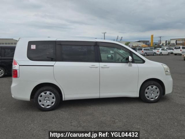Used 2008 AT toyota noah ZRR75G Image[7]