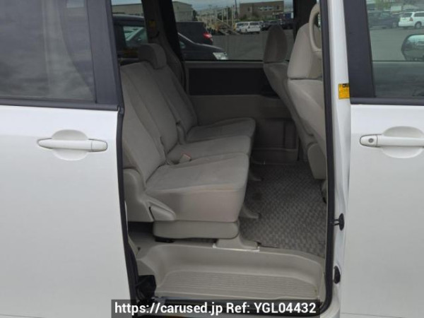 Used 2008 AT toyota noah ZRR75G Image[14]