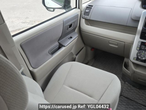 Used 2008 AT toyota noah ZRR75G Image[18]