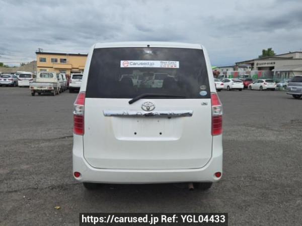 Used 2007 AT toyota noah ZRR75G Image[5]