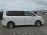Used 2007 AT toyota noah ZRR75G Image[7]