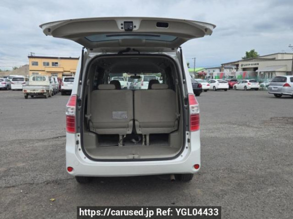 Used 2007 AT toyota noah ZRR75G Image[8]