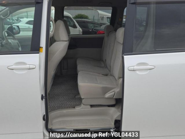 Used 2007 AT toyota noah ZRR75G Image[15]