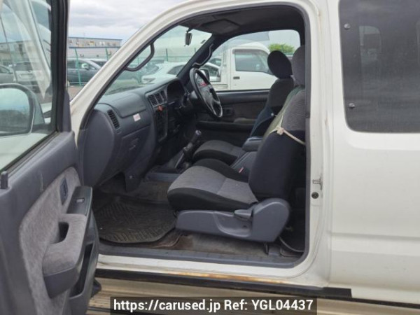 Used 2004 MT toyota hilux LN172H Image[13]