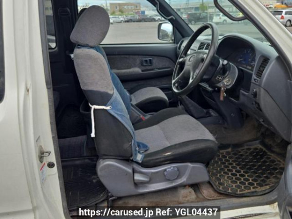 Used 2004 MT toyota hilux LN172H Image[17]
