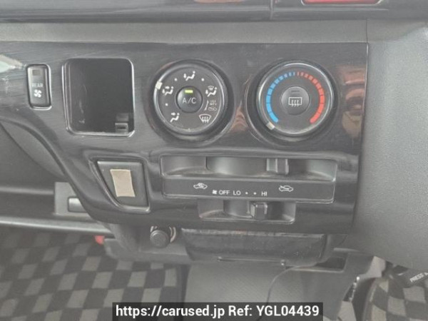 Used 2006 AT toyota hiace-van KDH205V Image[19]