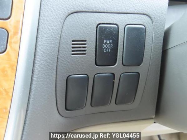Used 2006 AT toyota alphard ANH10W Image[32]