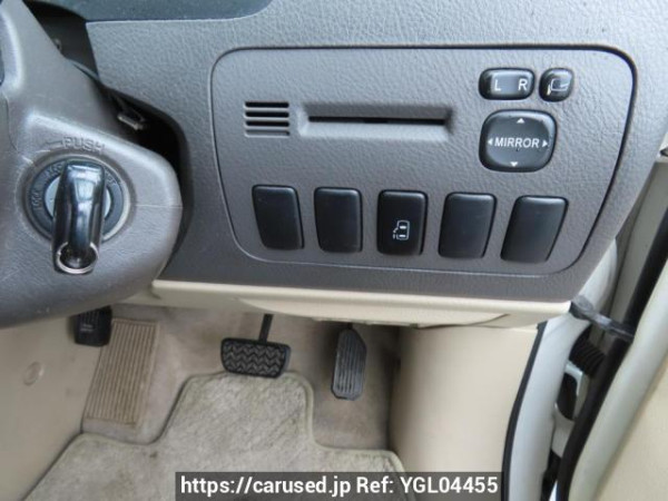 Used 2006 AT toyota alphard ANH10W Image[33]