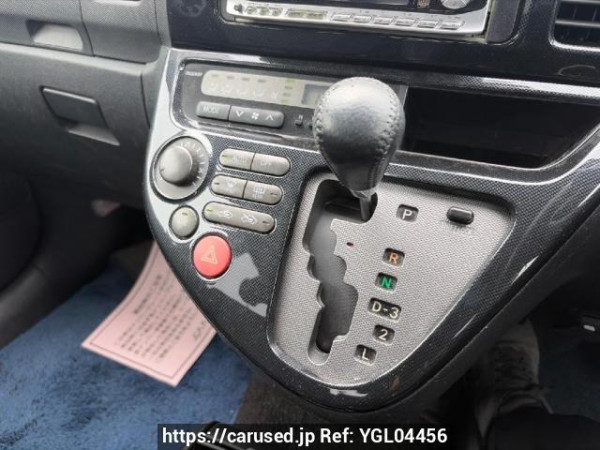Used 2003 AT toyota wish ZNE10G Image[13]