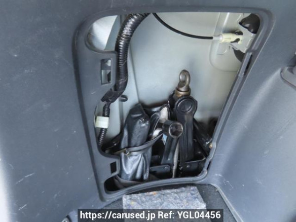 Used 2003 AT toyota wish ZNE10G Image[46]