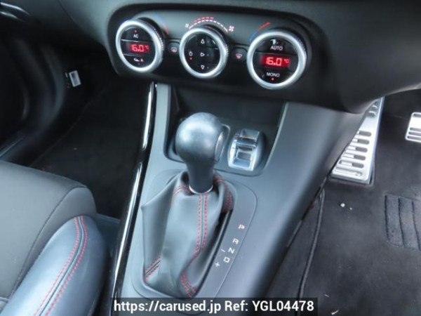 Used 2012 AT alfa-romeo giulietta 940141 Image[25]