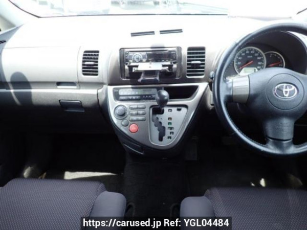 Used 2005 AT toyota wish ZNE10G Image[19]