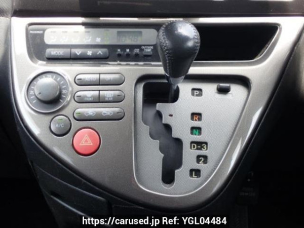 Used 2005 AT toyota wish ZNE10G Image[22]