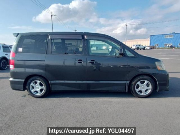 Used 2005 AT toyota noah AZR60G Image[7]