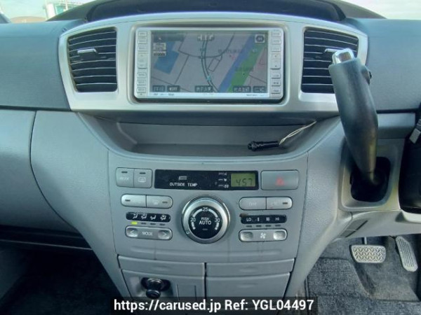Used 2005 AT toyota noah AZR60G Image[22]