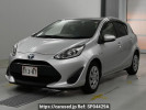 Toyota Aqua NHP10
