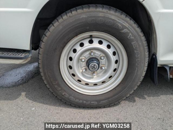 Used 2004 AT toyota hiace-commuter TRH124B Image[29]